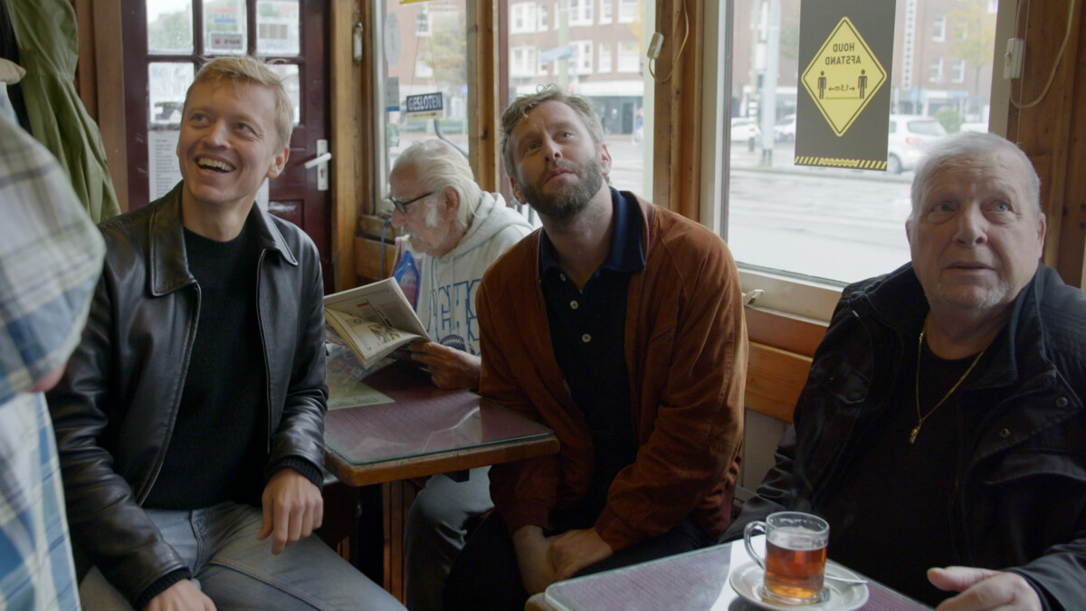 Lachen om niet te huilen - 100 dagen in de vergeten wijk - VPRO